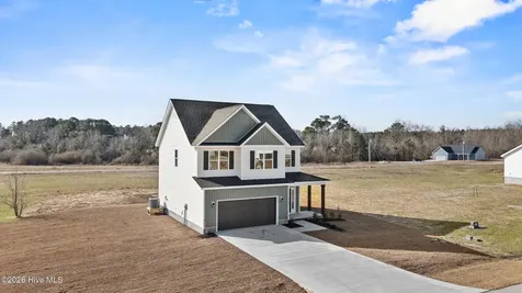 240 Deer Haven Drive Richlands NC 28574