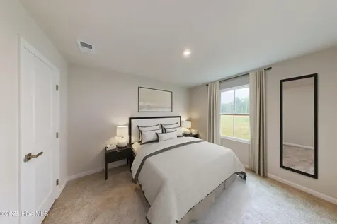 810 Haw Creek Avenue NE Winnabow NC 28479