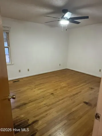 131 Pineway Street NE Whiteville NC 28472