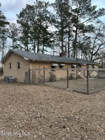 131 Pineway Street NE Whiteville NC 28472