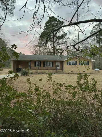 131 Pineway Street NE Whiteville NC 28472