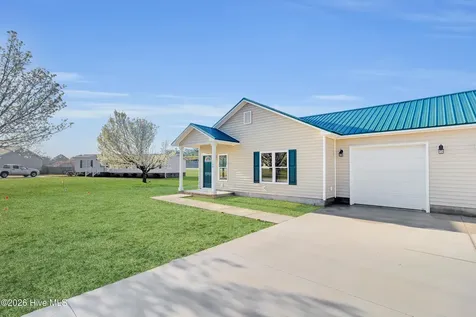 138 Macdonald Boulevard Havelock NC 28532
