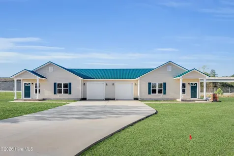 138 Macdonald Boulevard Havelock NC 28532