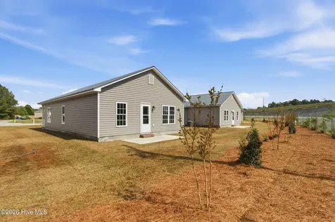 132 Macdonald Boulevard Havelock NC 28532