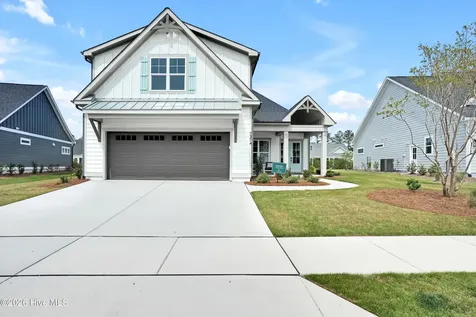 7374 Foxbriar Drive Leland NC 28451