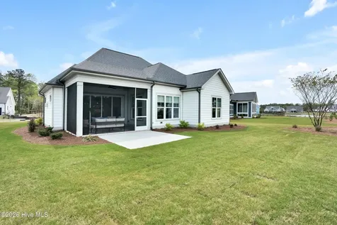 7374 Foxbriar Drive Leland NC 28451
