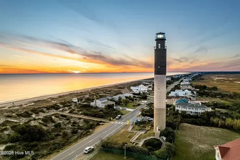 99 Oceangreens Lane Oak Island NC 28465