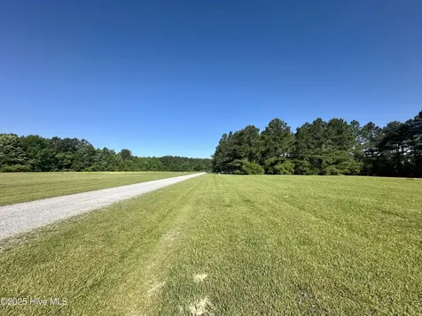 5 North Creek Drive Belhaven NC 27810