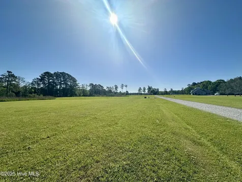 5 North Creek Drive Belhaven NC 27810