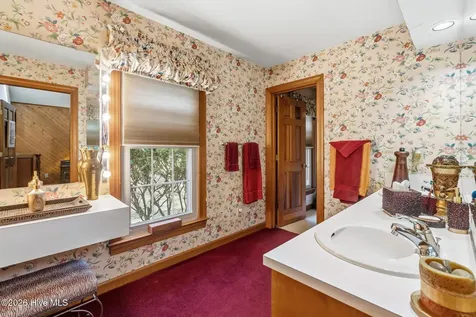 102 W Beaver Creek Road Wadesboro NC 28170