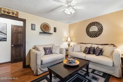 102 W Beaver Creek Road Wadesboro NC 28170