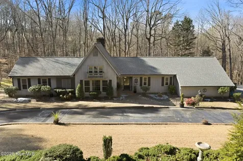 102 W Beaver Creek Road Wadesboro NC 28170