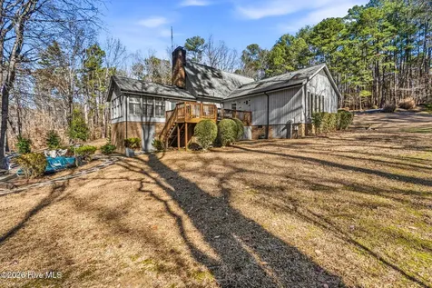 102 W Beaver Creek Road Wadesboro NC 28170