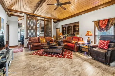 102 W Beaver Creek Road Wadesboro NC 28170