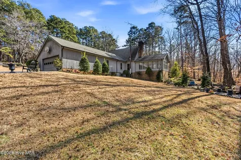 102 W Beaver Creek Road Wadesboro NC 28170