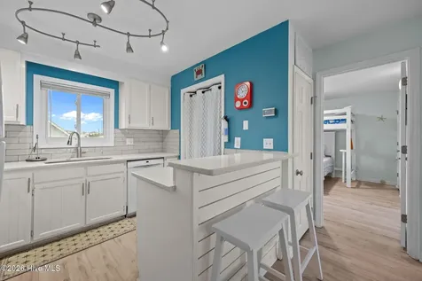418 N Carolina Beach Avenue N Carolina Beach NC 28428