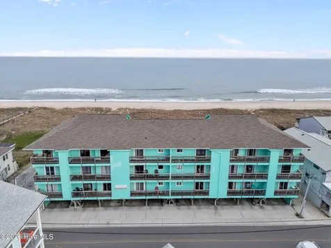 418 N Carolina Beach Avenue N Carolina Beach NC 28428