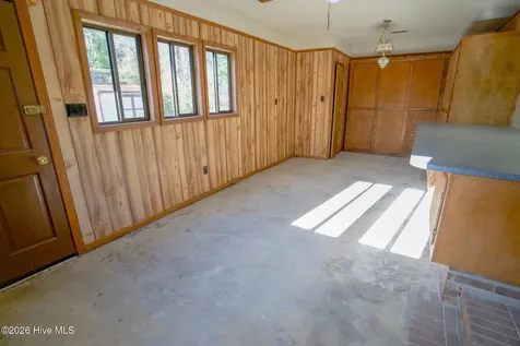 1287 Mount Pleasant Road Swansboro NC 28584