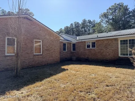 19 Wilkins Road Belhaven NC 27810