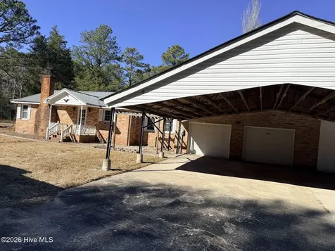 19 Wilkins Road Belhaven NC 27810