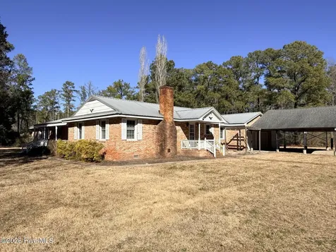 19 Wilkins Road Belhaven NC 27810