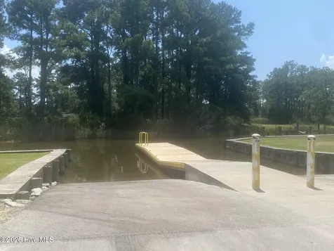 19 Wilkins Road Belhaven NC 27810