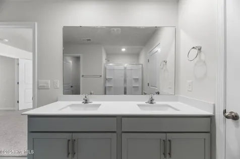 1007 Minnette Circle New Bern NC 28562