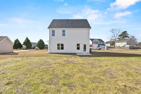 105 Dallas Drive Beulaville NC 28518