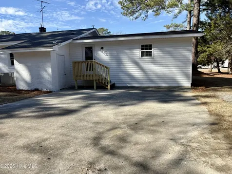 1508 Airport Road NE Pikeville NC 27863