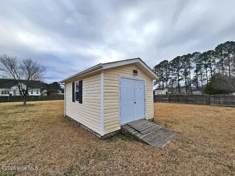 7 Edgewater Drive Smithfield NC 27577