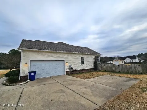 7 Edgewater Drive Smithfield NC 27577
