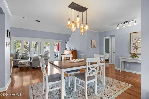 214 Sandfiddler E Emerald Isle NC 28594