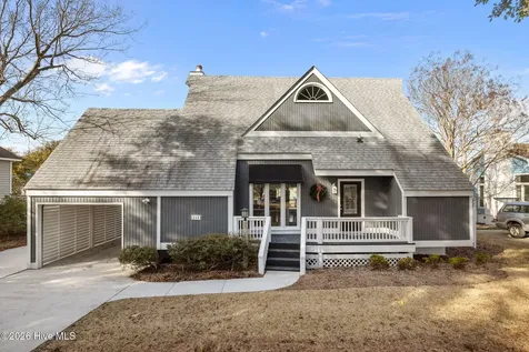 214 Sandfiddler E Emerald Isle NC 28594