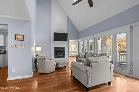 214 Sandfiddler E Emerald Isle NC 28594