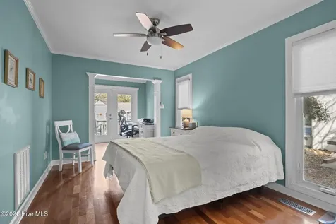 214 Sandfiddler E Emerald Isle NC 28594