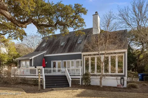 214 Sandfiddler E Emerald Isle NC 28594