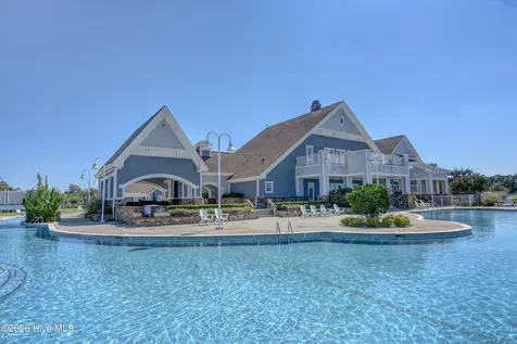 838 Lake Willow Way Holly Ridge NC 28445