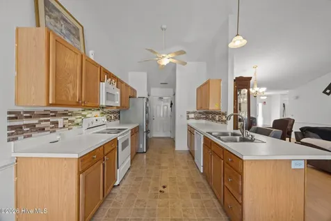222 Saratoga Lane New Bern NC 28562