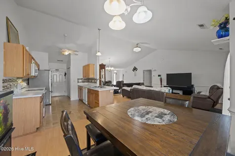 222 Saratoga Lane New Bern NC 28562