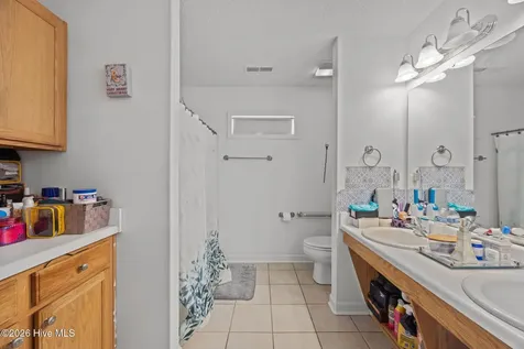 222 Saratoga Lane New Bern NC 28562