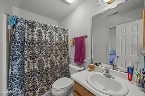 222 Saratoga Lane New Bern NC 28562
