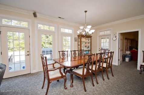 105 Alexandra Court Morehead City NC 28557