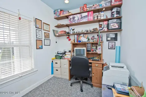 105 Alexandra Court Morehead City NC 28557