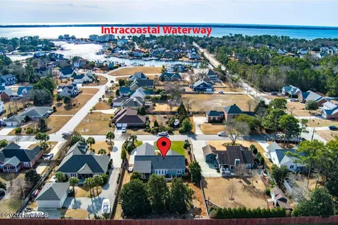 105 Alexandra Court Morehead City NC 28557