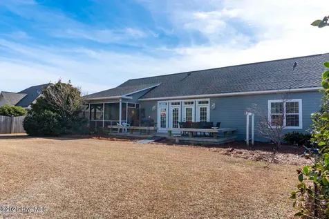 105 Alexandra Court Morehead City NC 28557