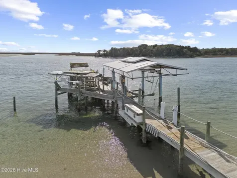 143 Capn Deck Lane Cedar Point NC 28584