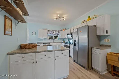 615 N New River Drive Surf City NC 28445