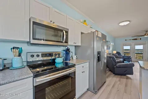 615 N New River Drive Surf City NC 28445