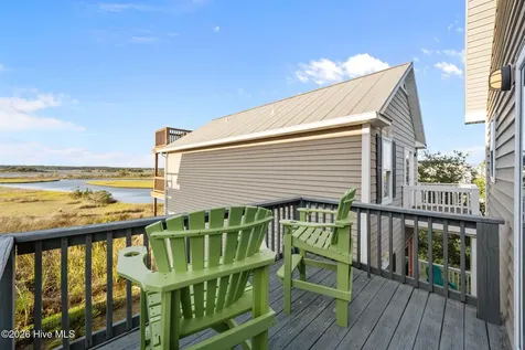 615 N New River Drive Surf City NC 28445