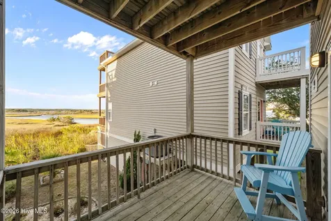 615 N New River Drive Surf City NC 28445